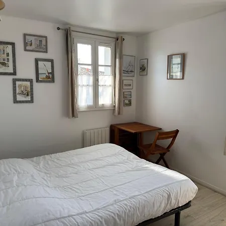 펜션 ღ Le Gouverneur, Proche Du Port, Parking & Jardin Saint-Martin-de-Ré
